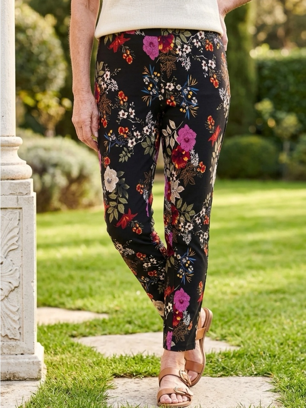 Meg & Margo pull on stretch Resort Summer Floral Patterned Pant size L
